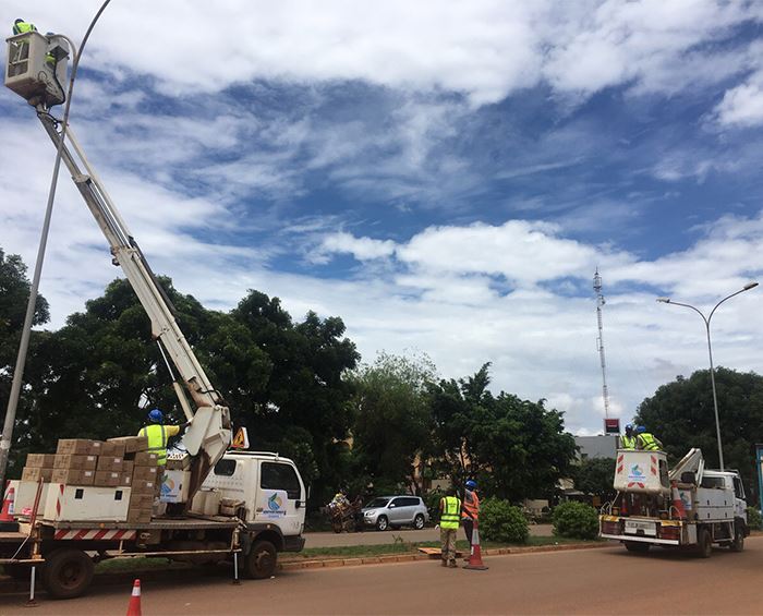 Mga LED nga mga Suga nga Kalsada Diri Magpapagawas hin Polusyon ha Kalibungan...